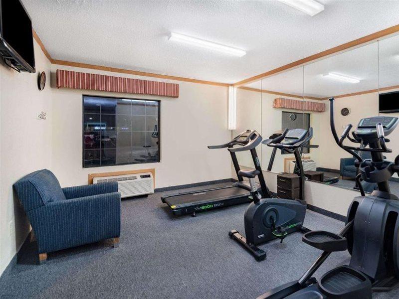 Baymont By Wyndham Hinesville Fort Stewart Area Ngoại thất bức ảnh