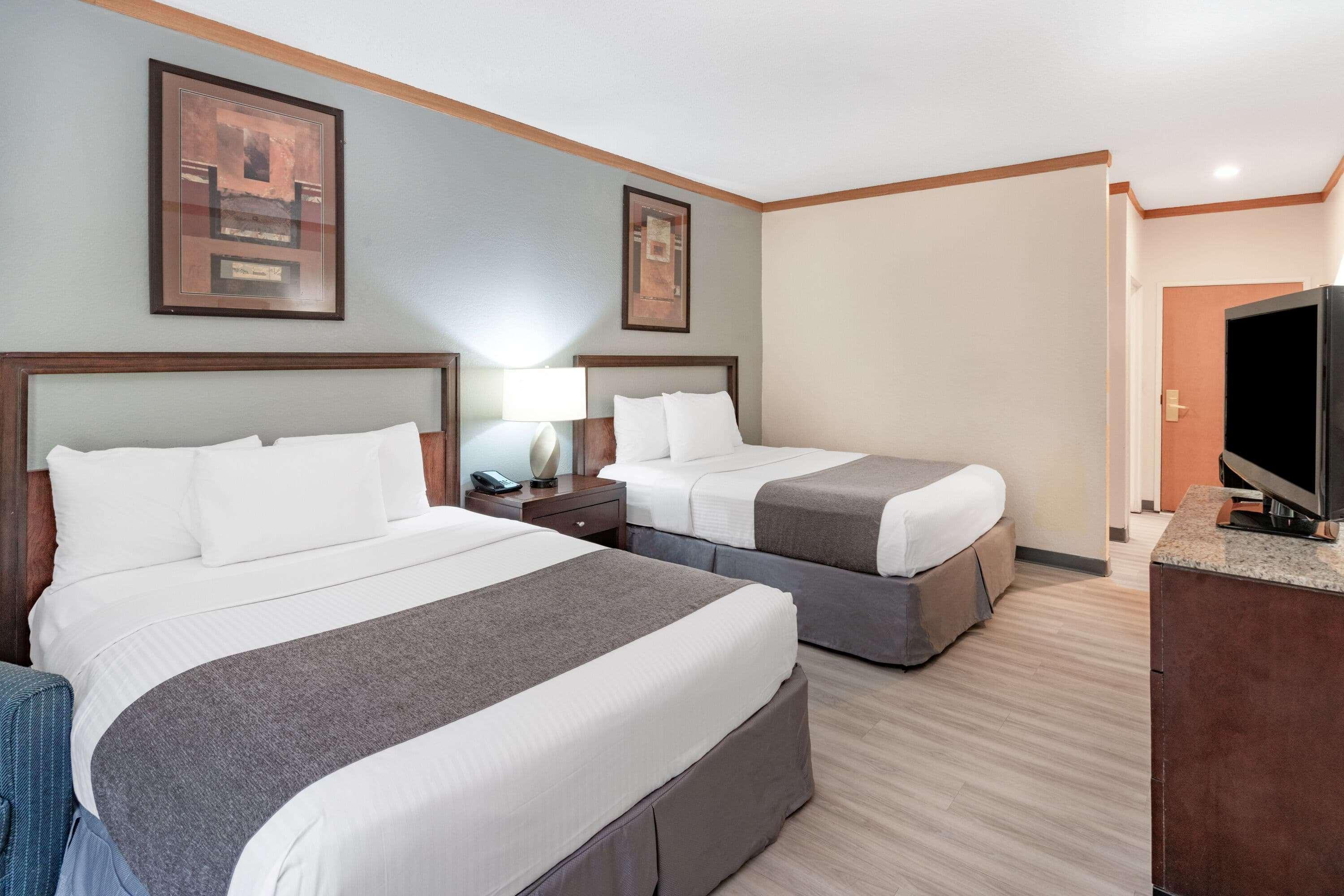 Baymont By Wyndham Hinesville Fort Stewart Area Ngoại thất bức ảnh