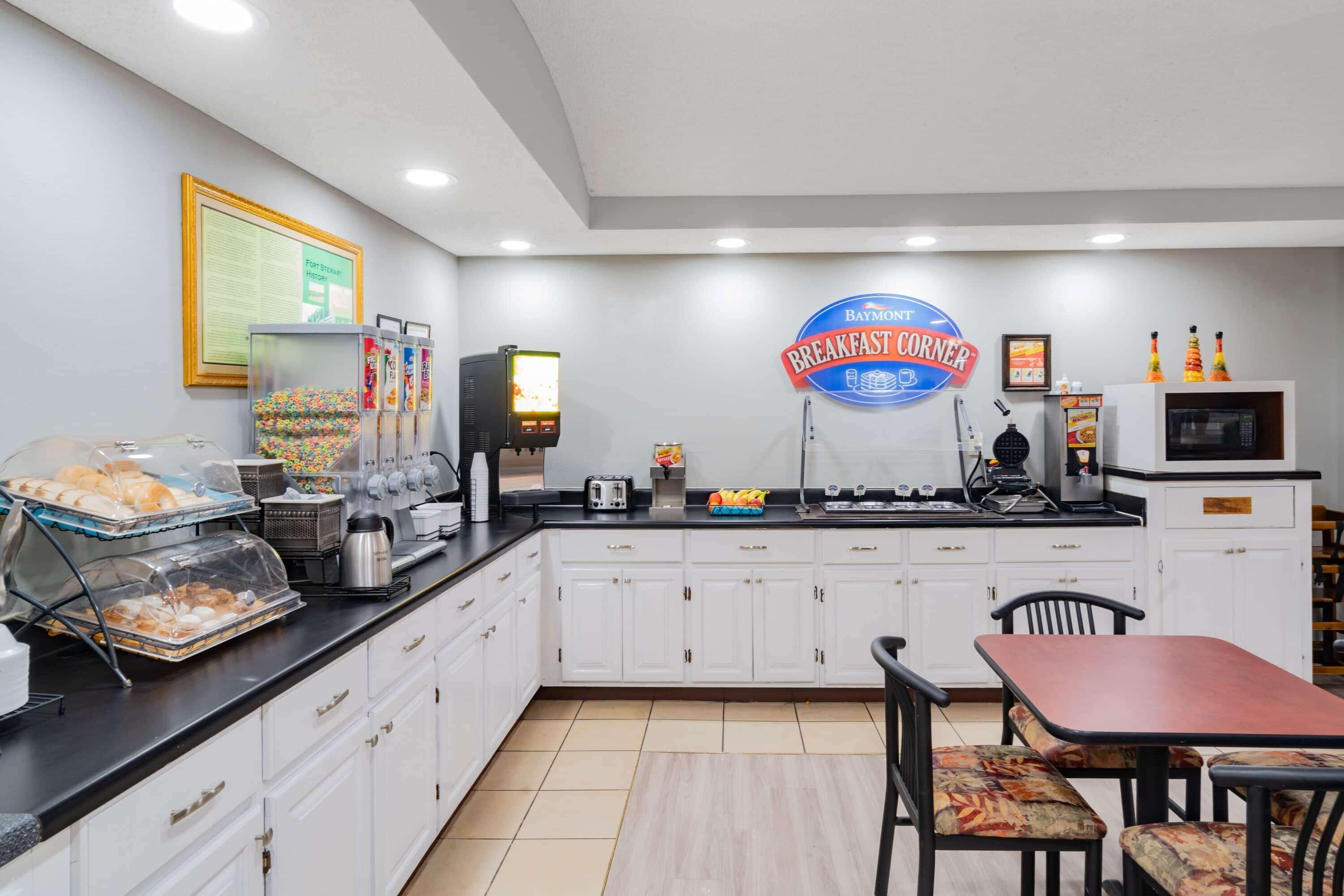 Baymont By Wyndham Hinesville Fort Stewart Area Ngoại thất bức ảnh