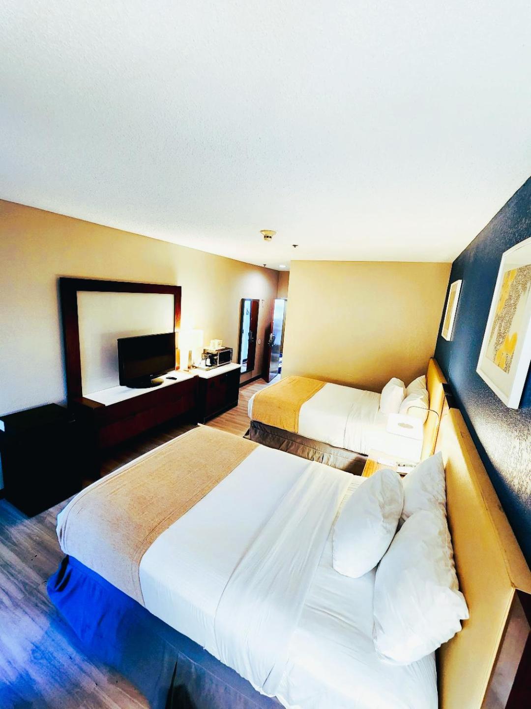 Baymont By Wyndham Hinesville Fort Stewart Area Ngoại thất bức ảnh