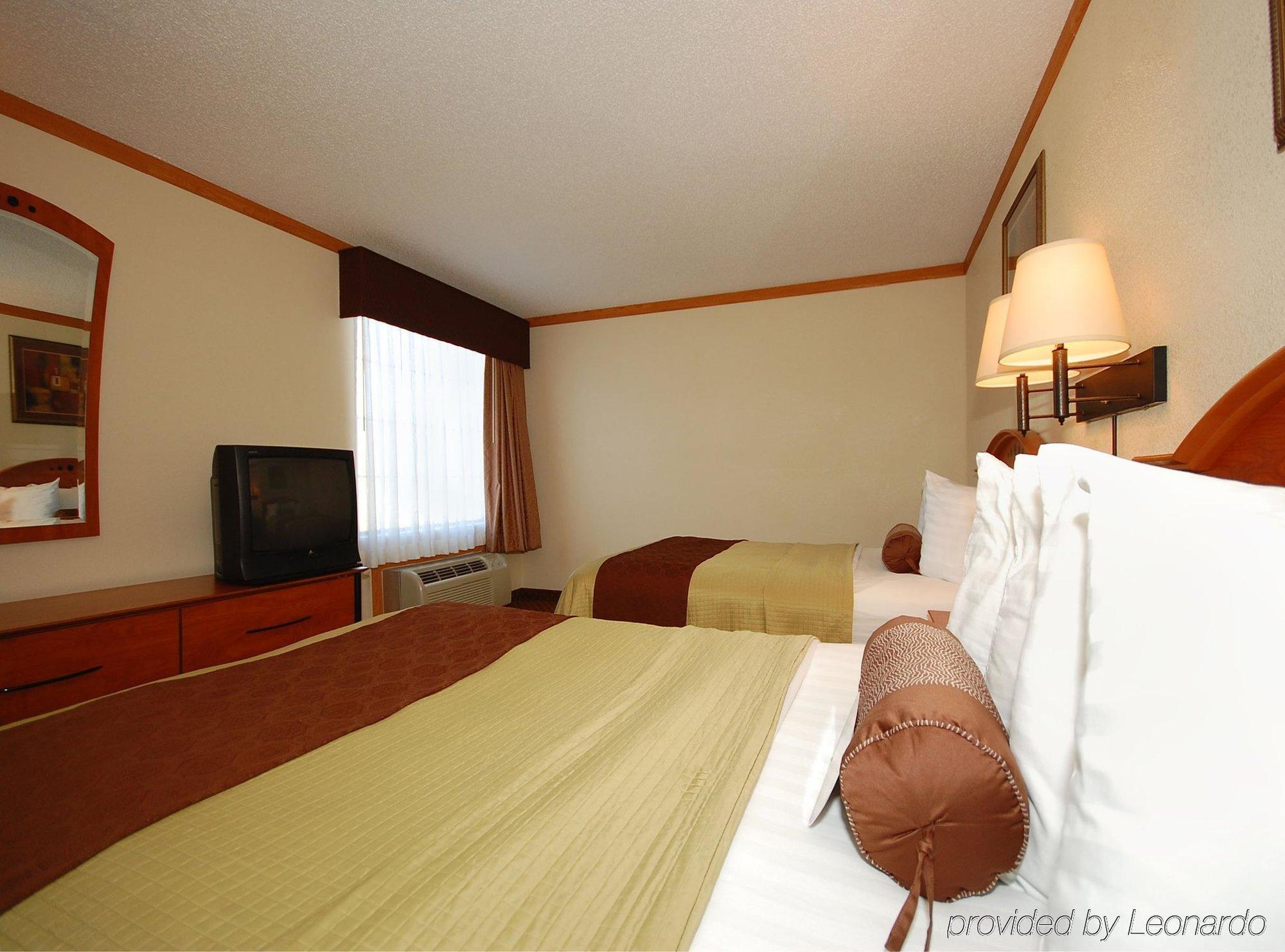 Baymont By Wyndham Hinesville Fort Stewart Area Phòng bức ảnh
