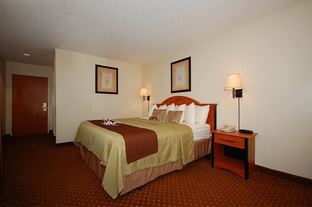 Baymont By Wyndham Hinesville Fort Stewart Area Ngoại thất bức ảnh