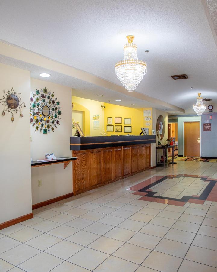 Baymont By Wyndham Hinesville Fort Stewart Area Ngoại thất bức ảnh